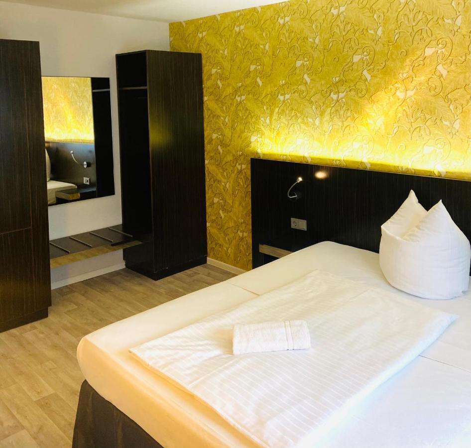 Hotel 22 Dessau-Rosslau Extérieur photo