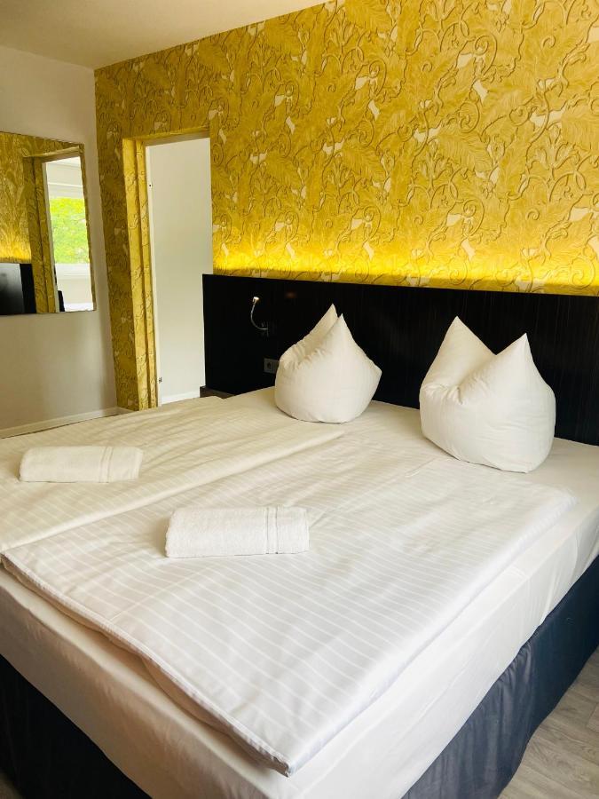 Hotel 22 Dessau-Rosslau Extérieur photo