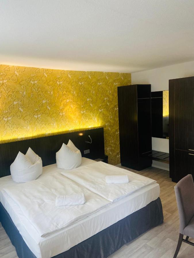 Hotel 22 Dessau-Rosslau Extérieur photo