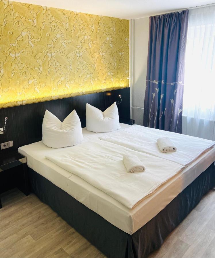 Hotel 22 Dessau-Rosslau Extérieur photo