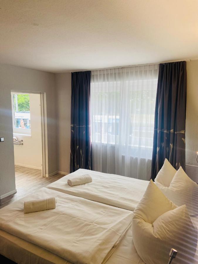 Hotel 22 Dessau-Rosslau Extérieur photo