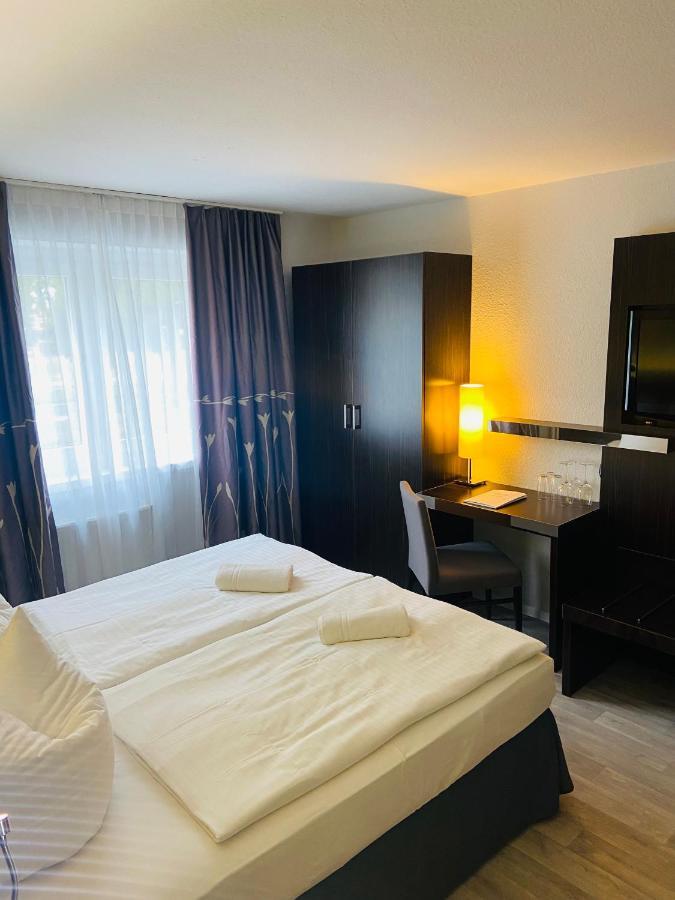 Hotel 22 Dessau-Rosslau Extérieur photo